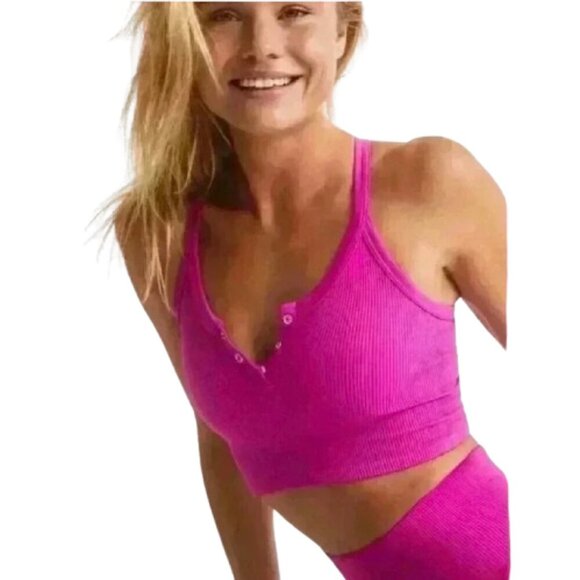 Women's L Free People Movement Magenta Free Throw Henley Crop Tank - Picture 1 of 6